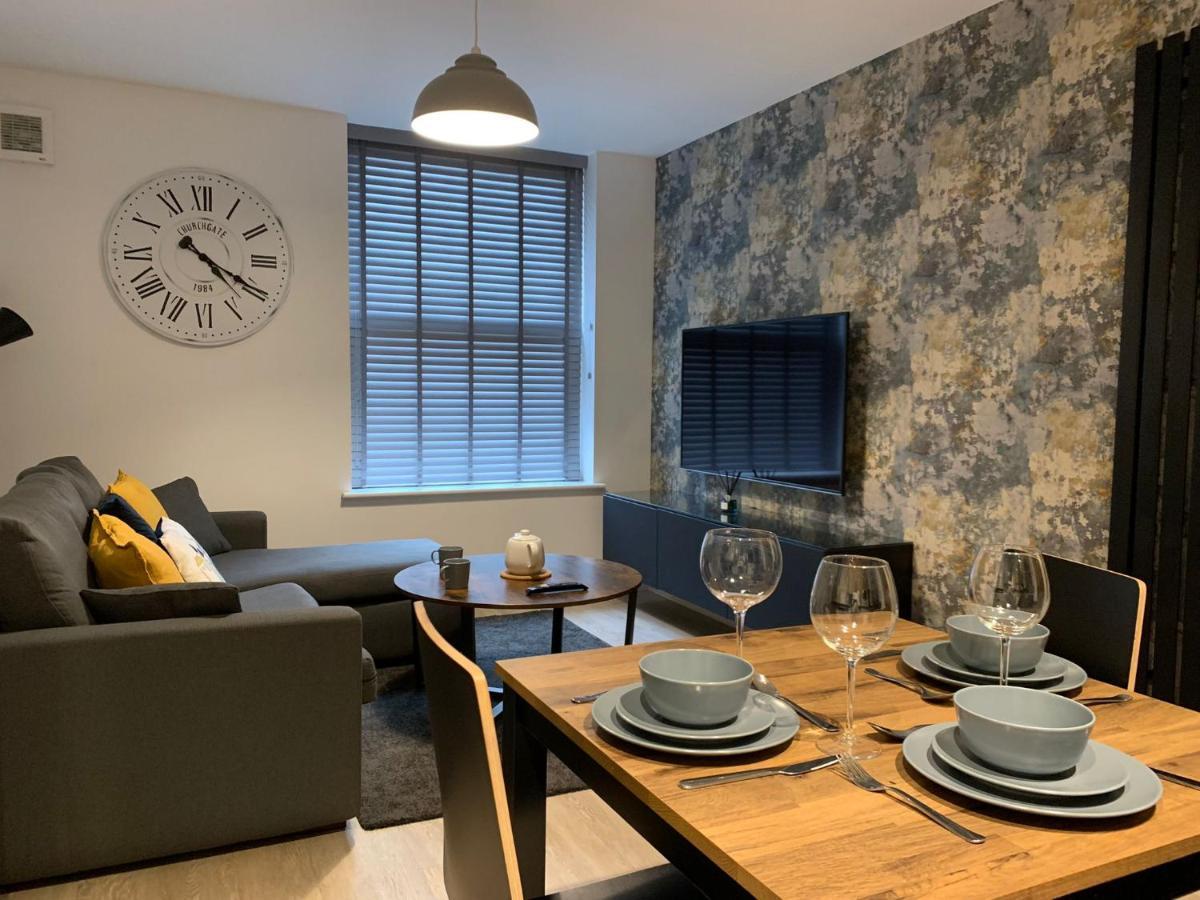Bright 1Br Apartment In Preston Престън Екстериор снимка